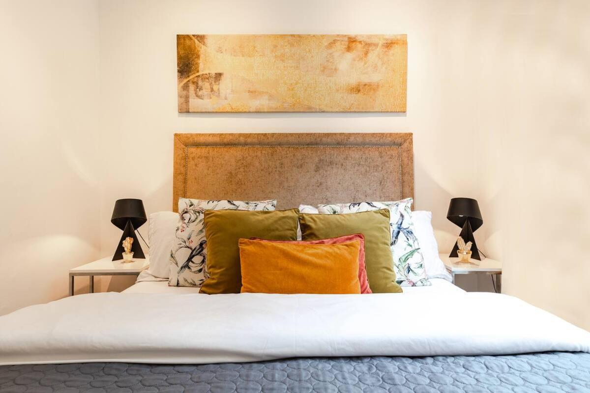 Awesome Leicester Sq! Fashion Flat For Theatre Families And Happy Friends Apartment London Ngoại thất bức ảnh