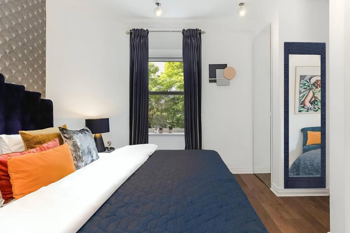 Awesome Leicester Sq! Fashion Flat For Theatre Families And Happy Friends Apartment London Ngoại thất bức ảnh